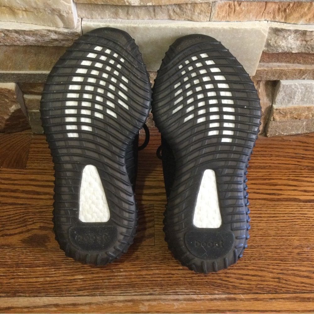 YEEZY BOOTS 350 - Picture 7 of 8